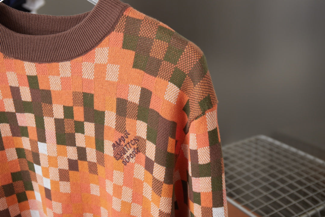 250923 New high-quality gradient Mosaic camouflage sweater