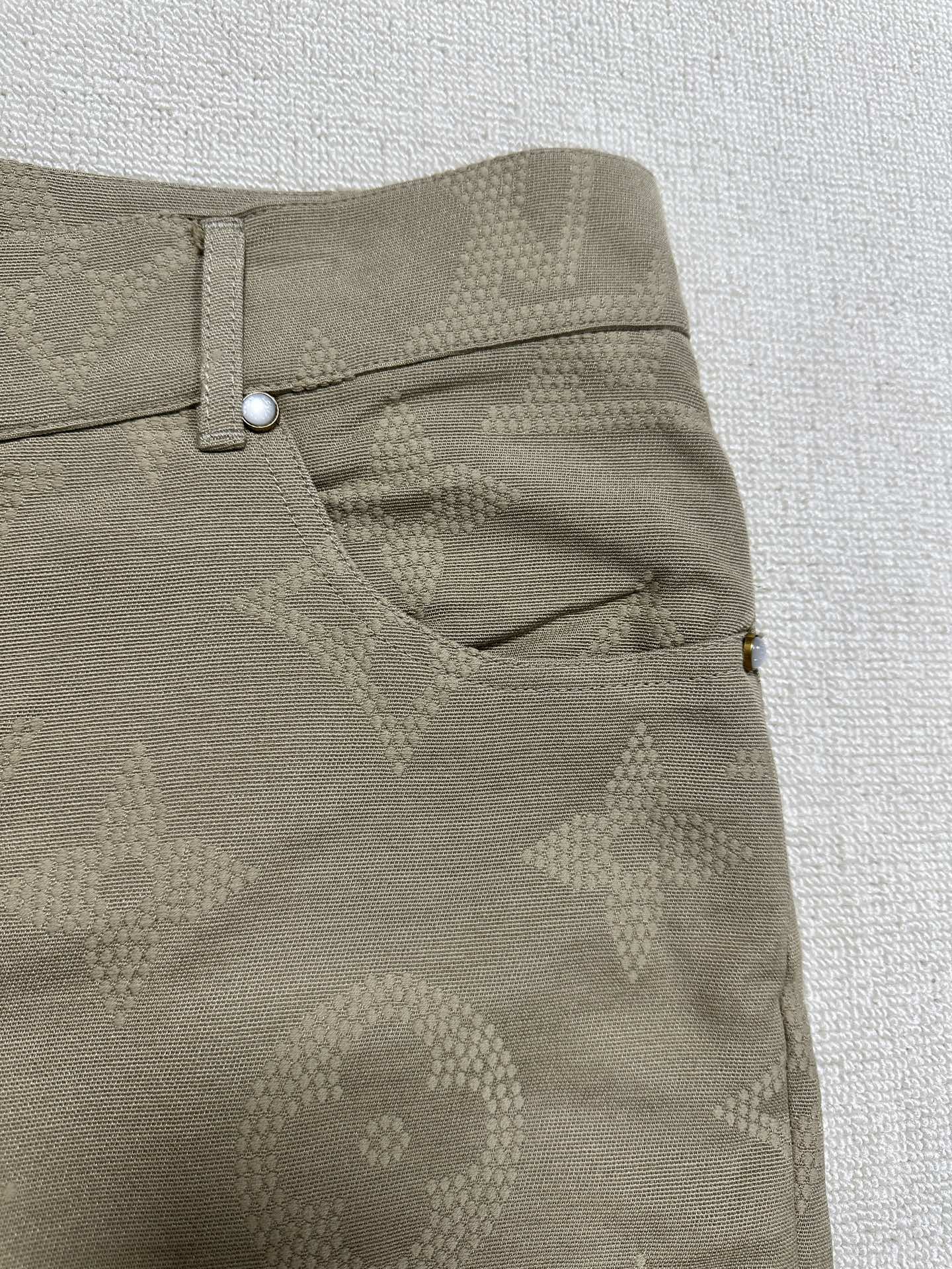 250923 New high-quality embroidered set filled with printed jeans