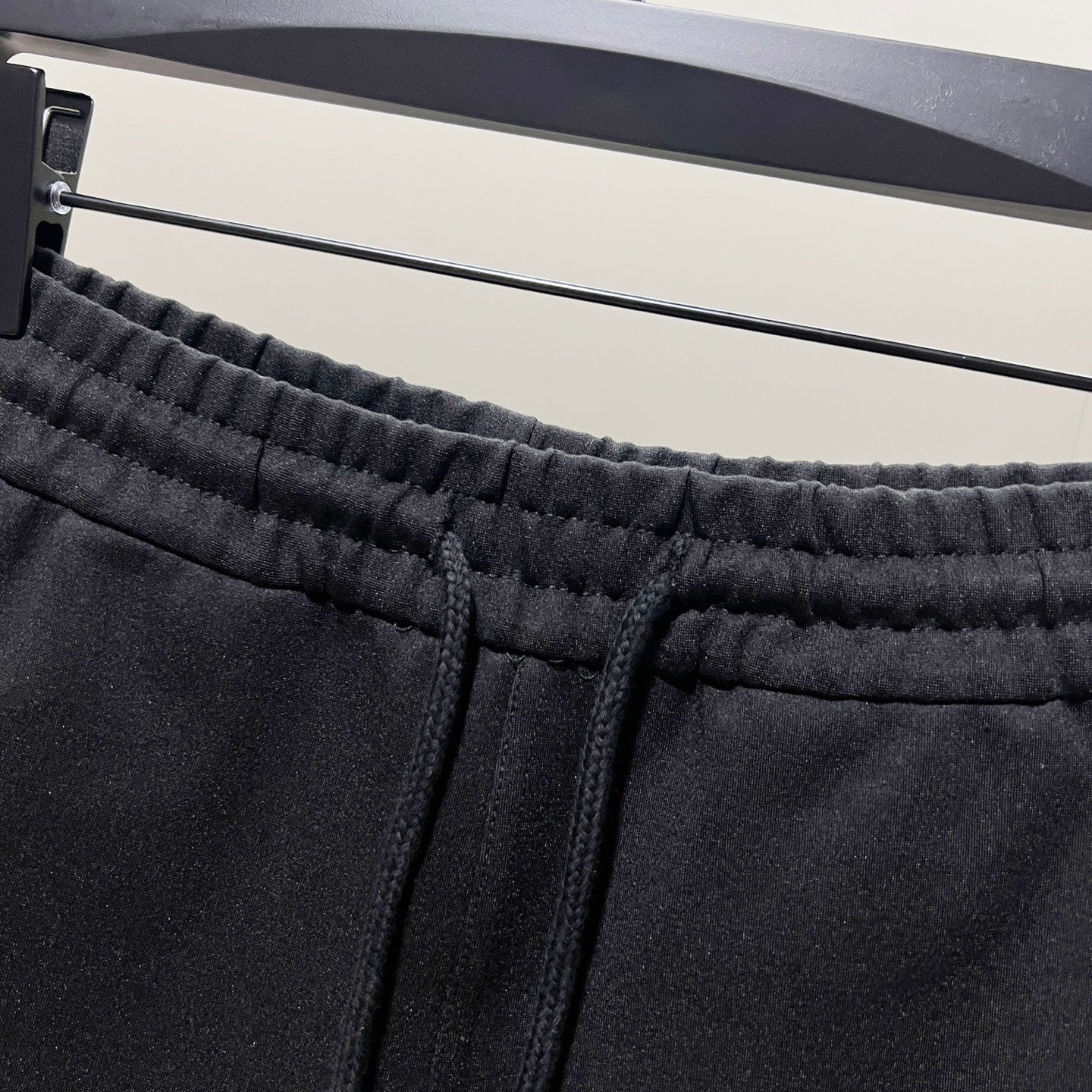 250923 New high-quality dark-patterned jacquard red and blue webbing patchwork sportswear pants