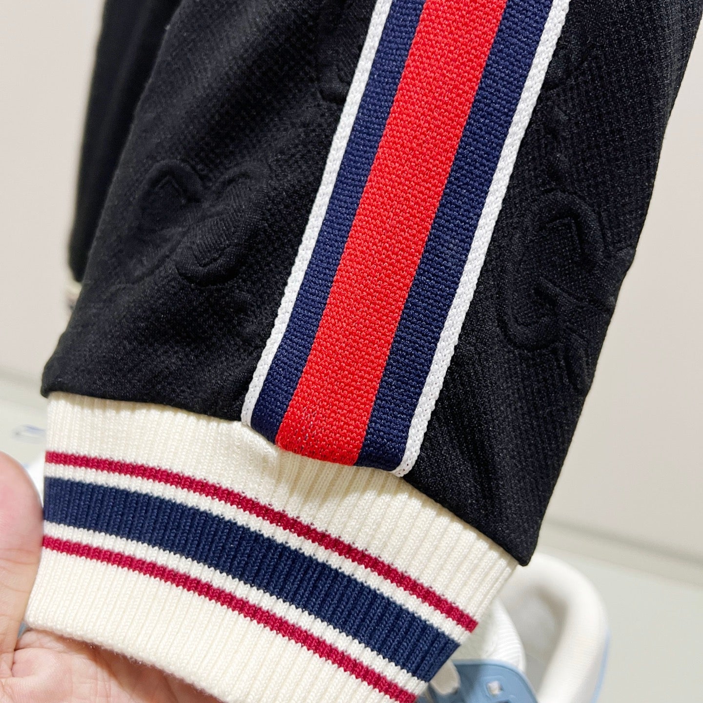 250923 New high-quality dark-patterned jacquard red and blue webbing patchwork sportswear pants