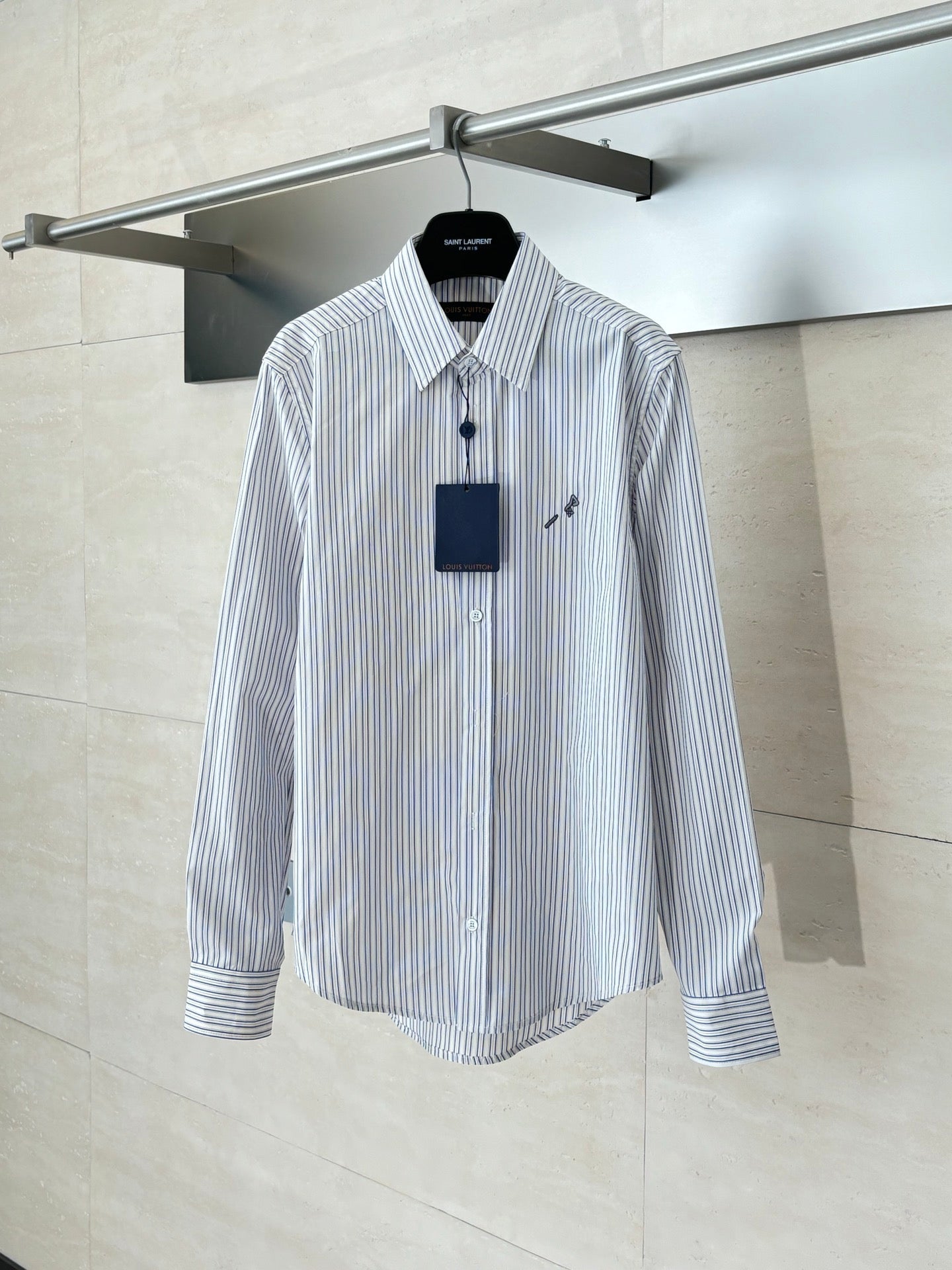 250923 New high-quality long-sleeved shirt with striped element pin embroidery