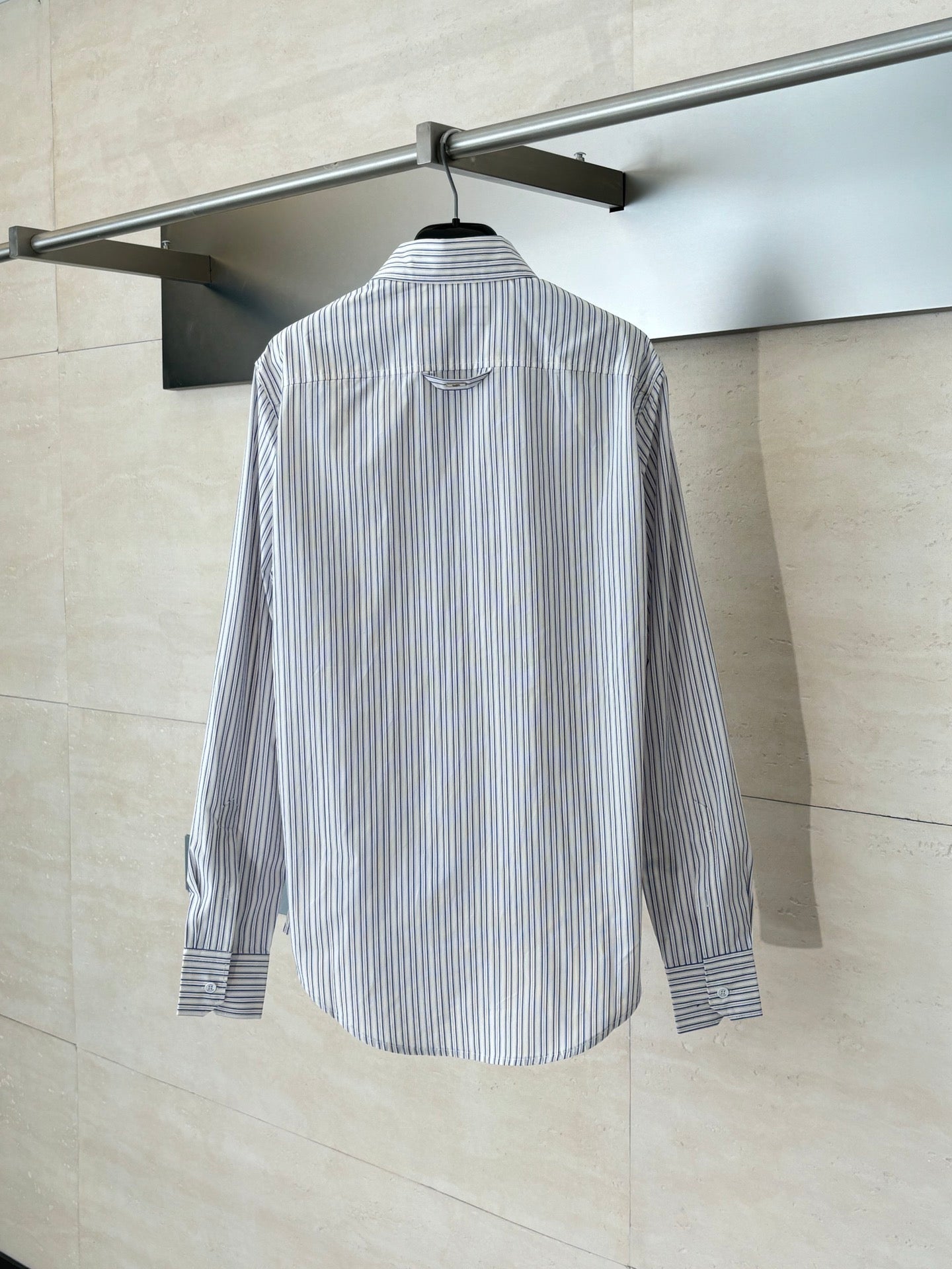250923 New high-quality long-sleeved shirt with striped element pin embroidery
