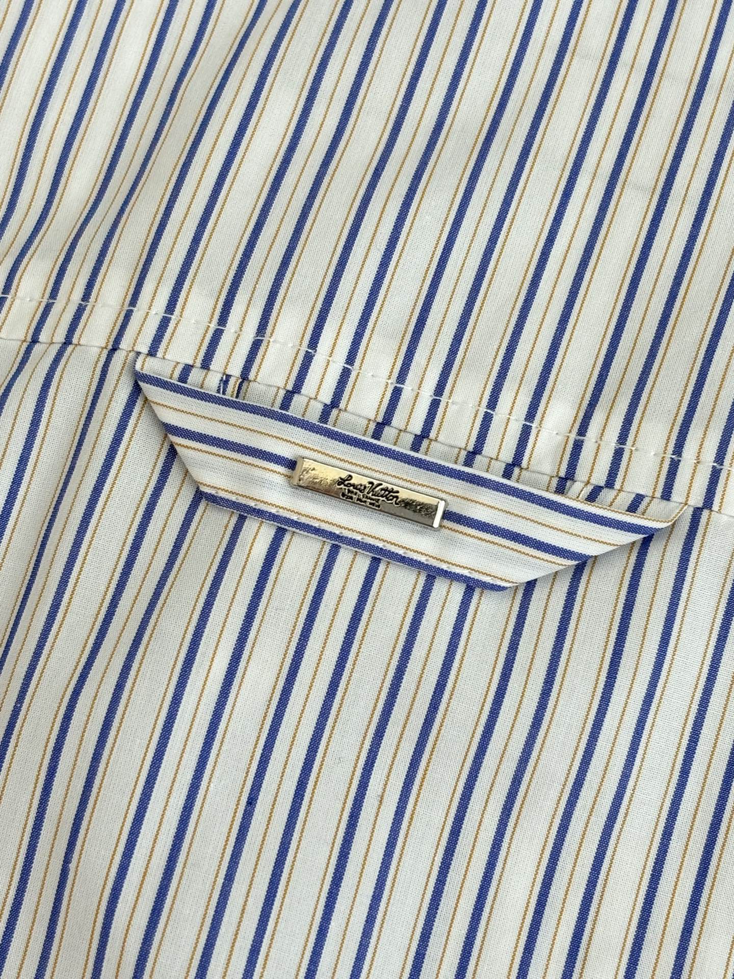 250923 New high-quality long-sleeved shirt with striped element pin embroidery