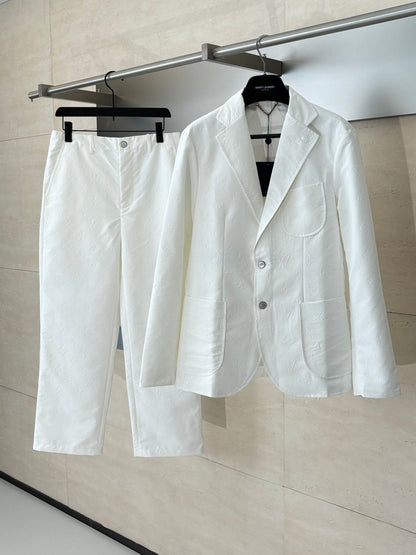 250923 New high-quality white embossed suit jacket