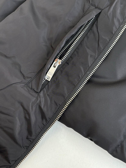 250923 new high-quality flip-bag triangle brand down jacket
