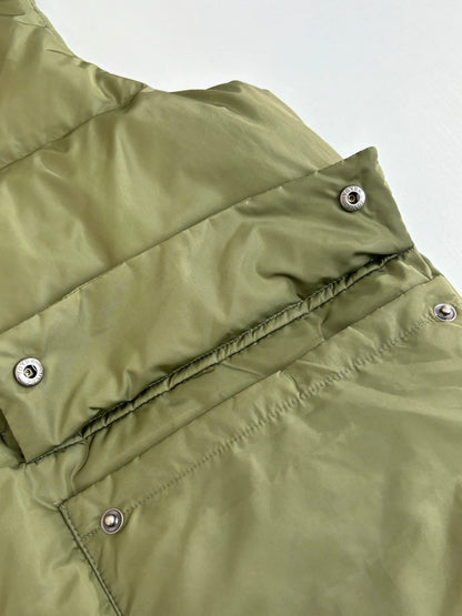 250923 New high-quality black label inverted triangle logo down vest