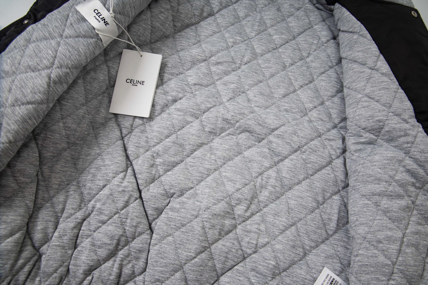 250930 new high-quality hooded jacket with a patchwork cap design