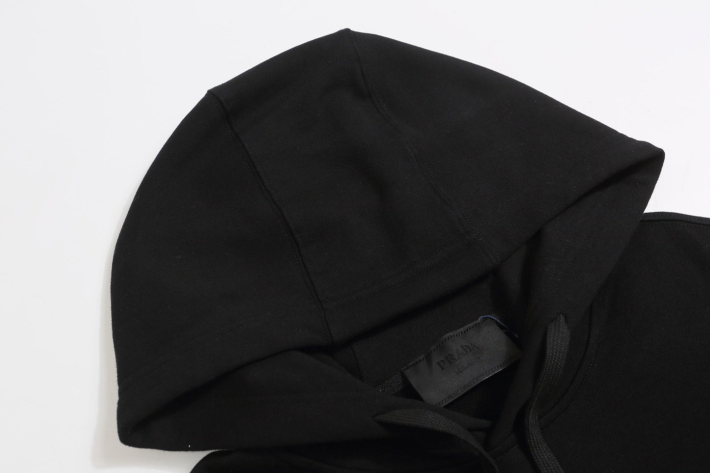 250930 New high-quality large logo triangular label round neck hoodie