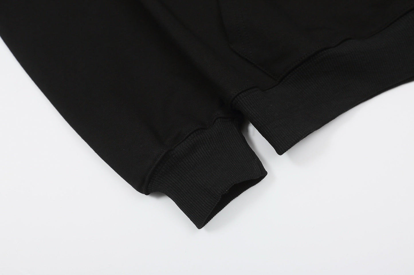 250930 New high-quality large logo triangular label round neck hoodie