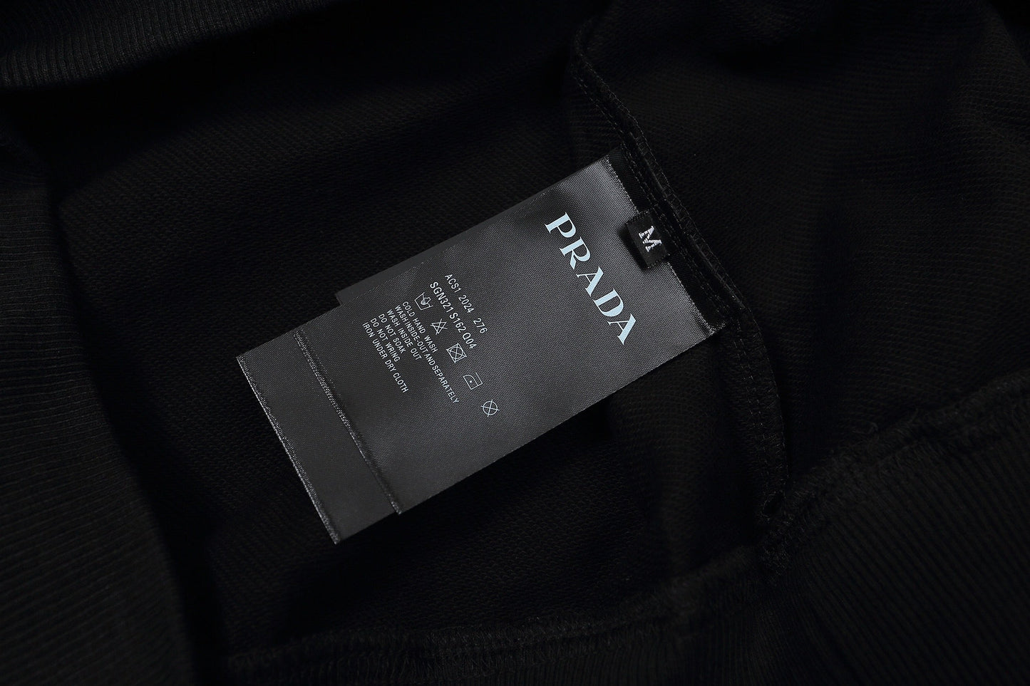 250930 New high-quality large logo triangular label round neck hoodie