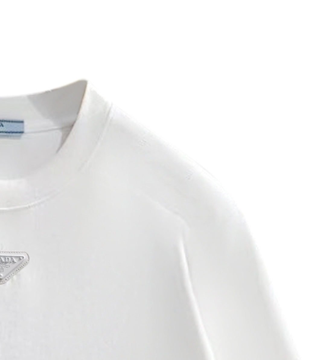 250930 New high-quality, classic and versatile round-neck long-sleeved style