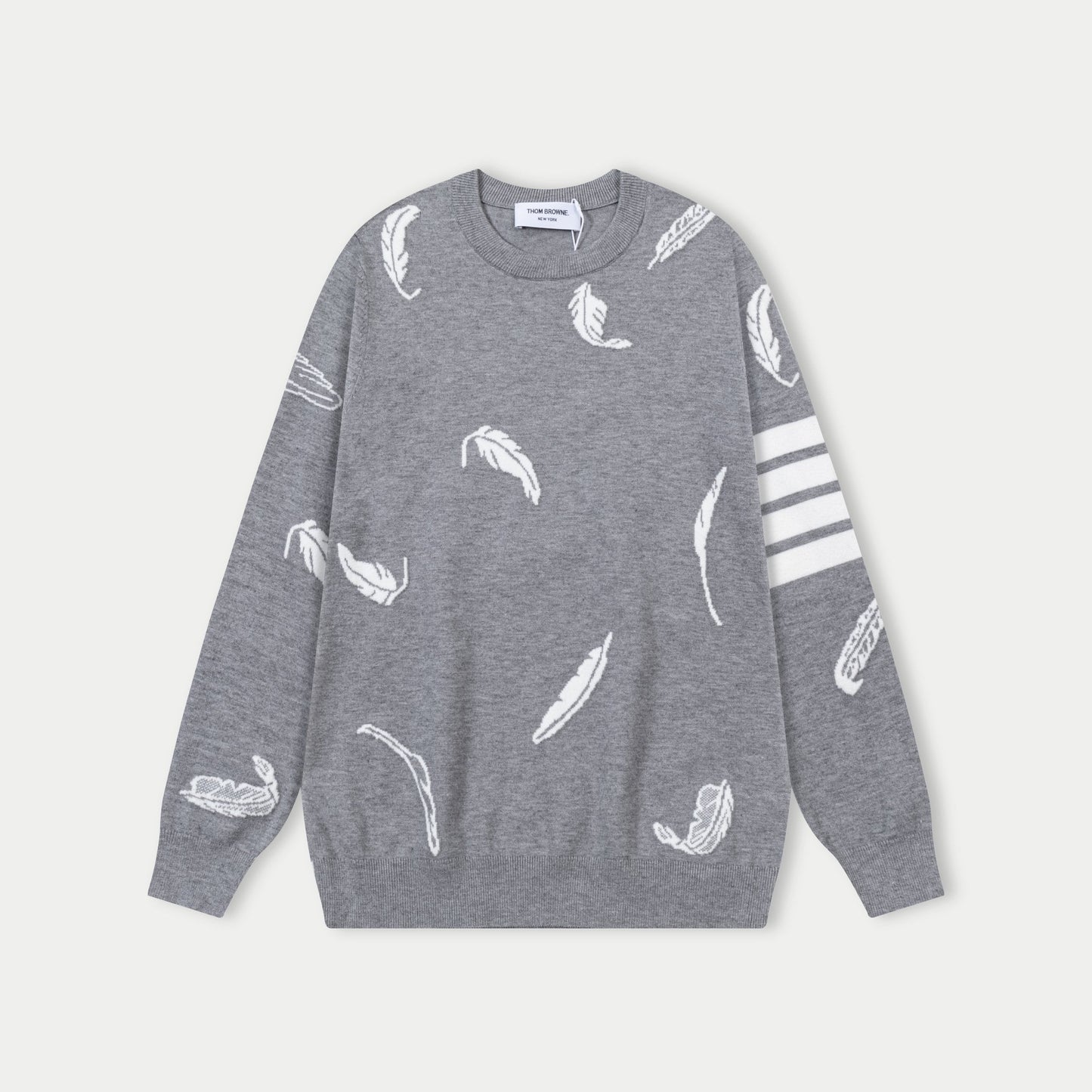 250930 New high-quality wool round-neck sweater with feather design