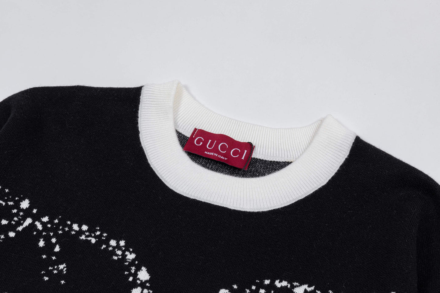 250930 New high-quality, distinctive logo wool round-neck sweater