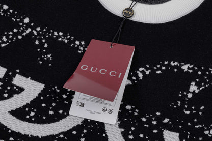 250930 New high-quality, distinctive logo wool round-neck sweater