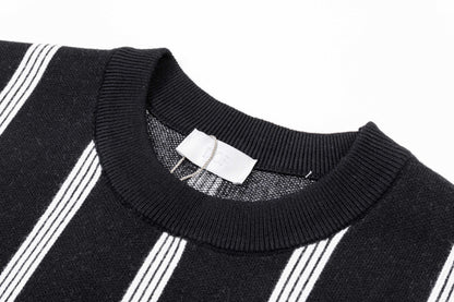 250930 New high-quality vertical striped wool round-neck sweater