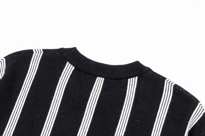 250930 New high-quality vertical striped wool round-neck sweater
