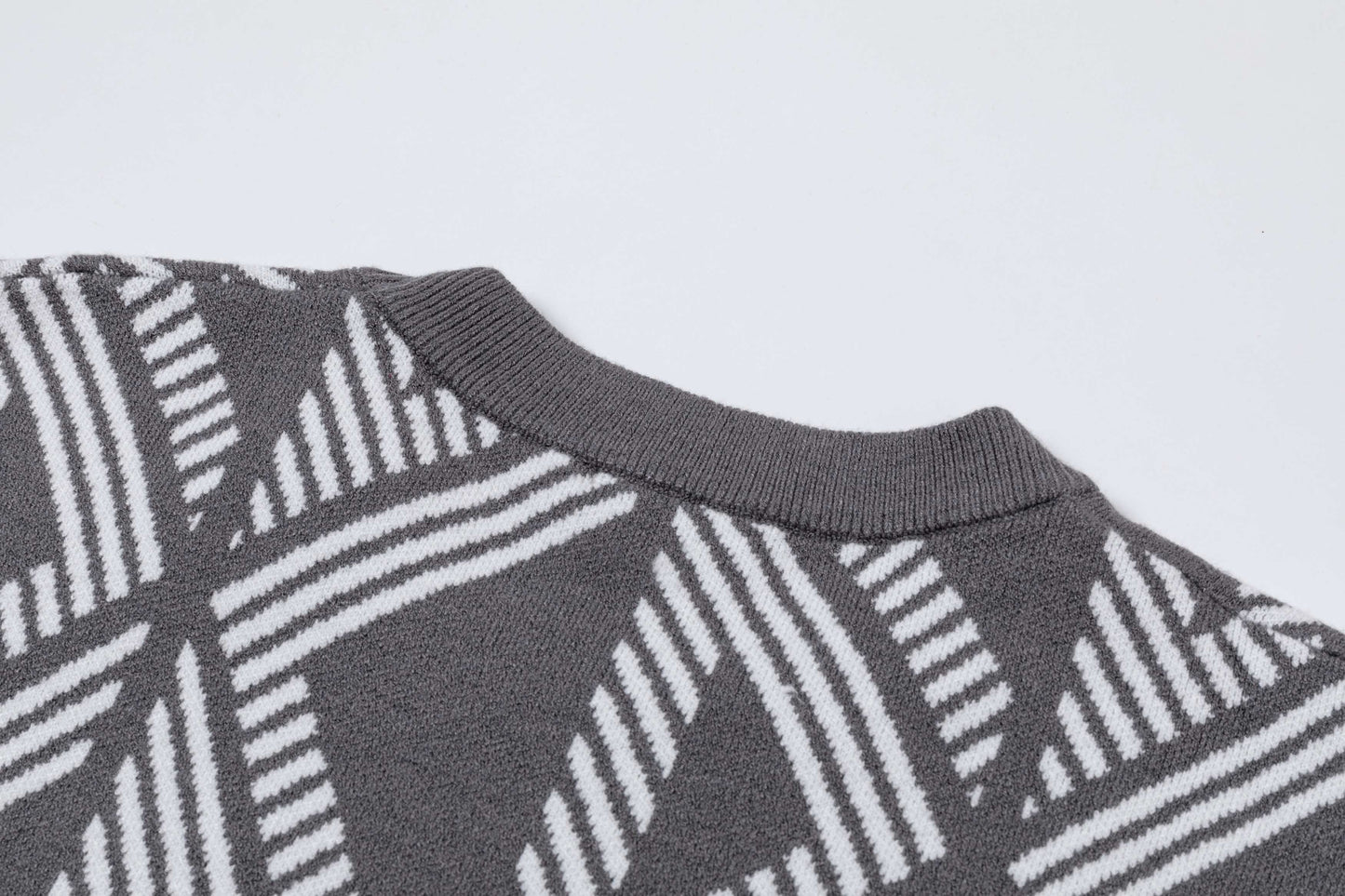 250930 New high-quality, distinctive textured wool round-neck sweater