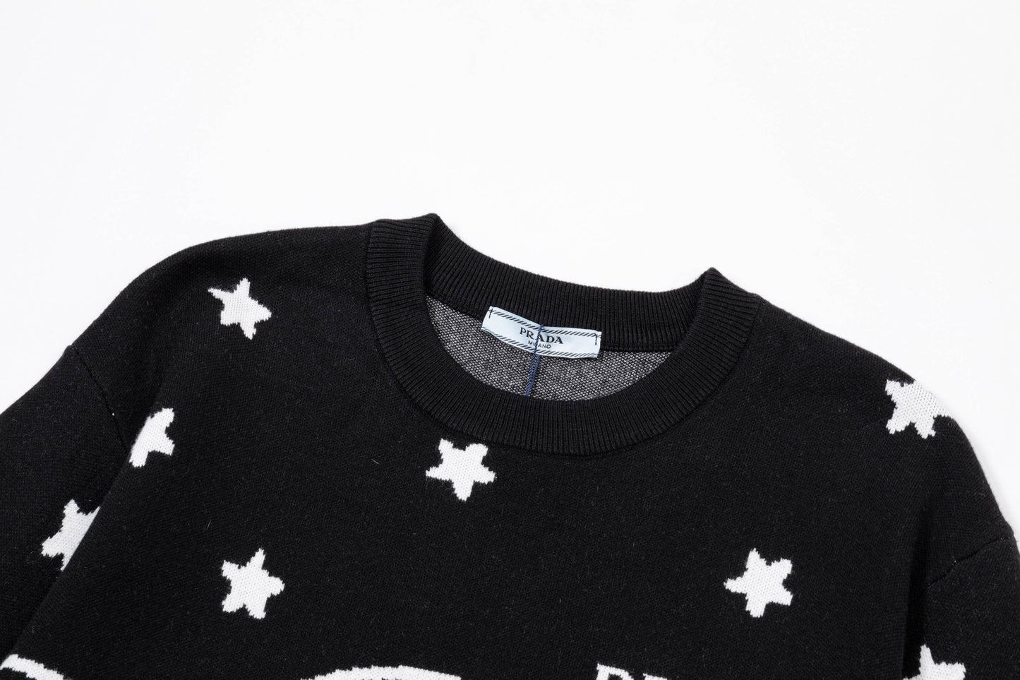 250930 new high-quality, soft, star-studded wool round-neck sweater