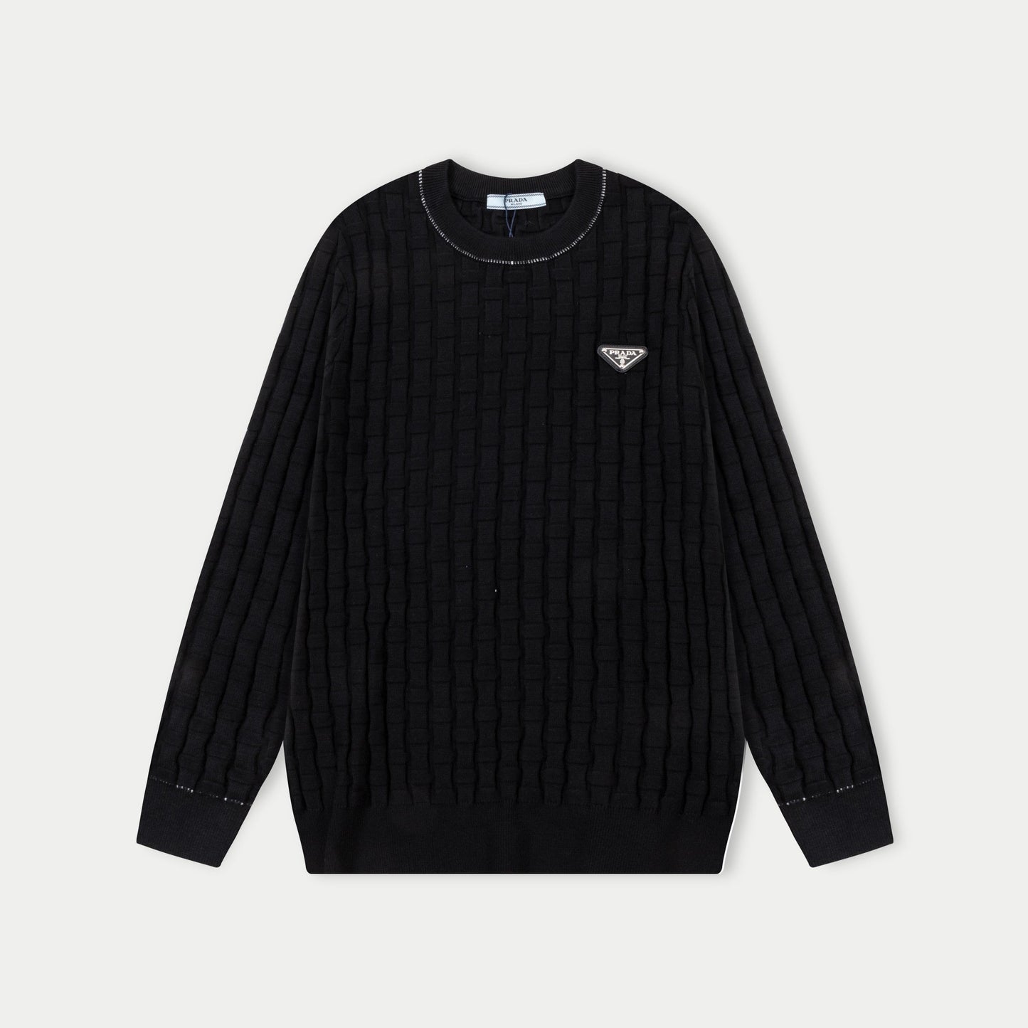 250930 new high-quality, soft and distinctive round-neck wool sweater with a neckline
