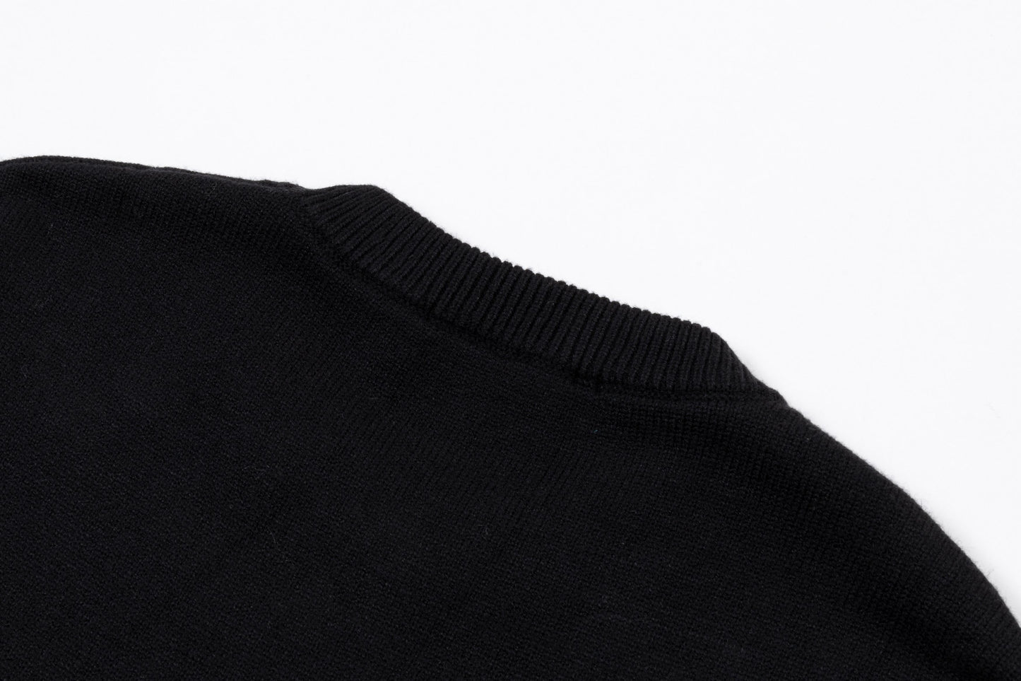 250930 New high-quality soft wool round-neck sweater