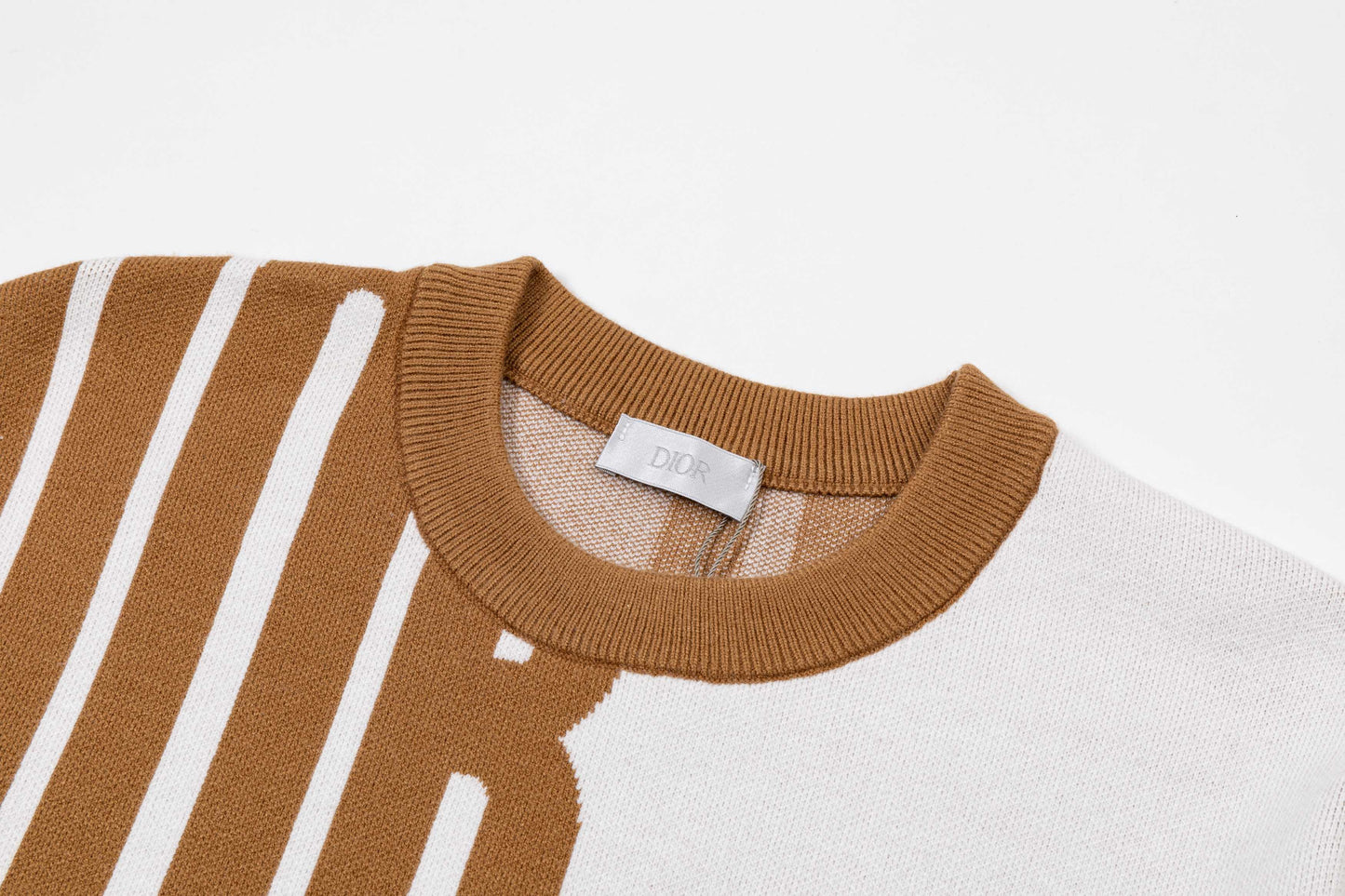 250930 New high-quality soft wool round-neck sweater