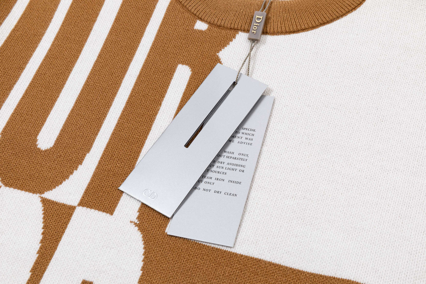 250930 New high-quality soft wool round-neck sweater