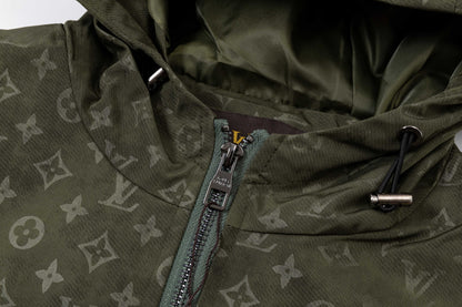 250930 A new high-quality full-print hooded jacket