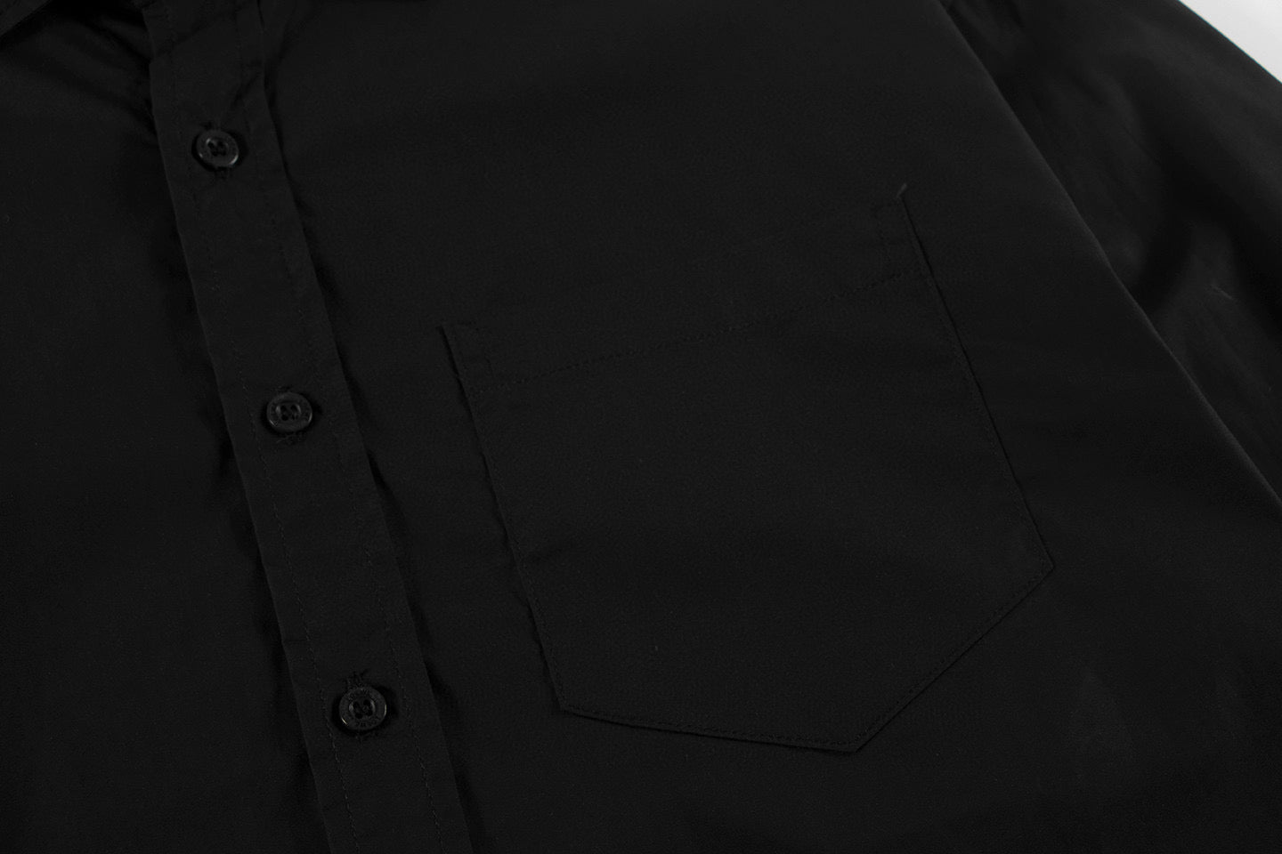 250930 New high-quality embroidered Logo shirt