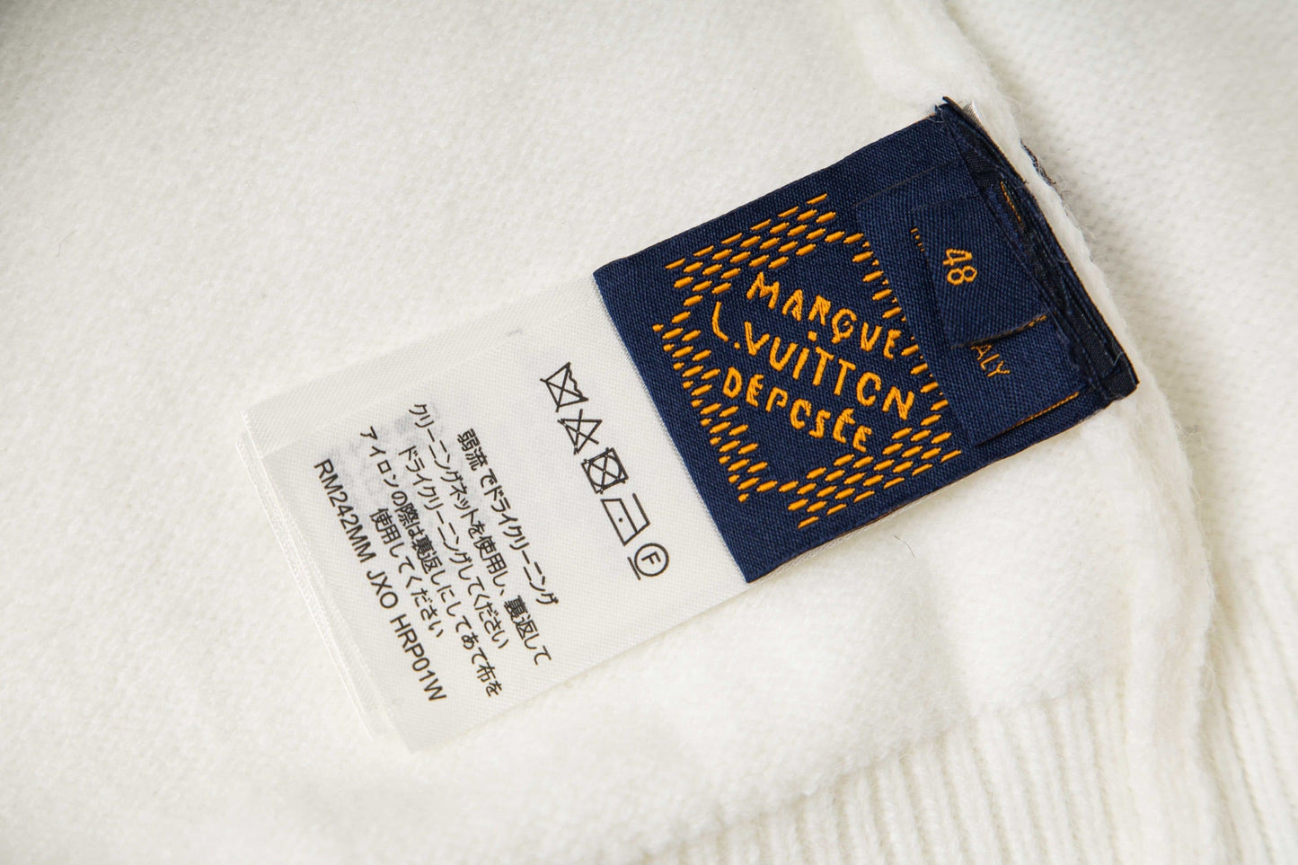 251008 new high-quality, soft and skin-friendly jacquard cashmere blend sweater