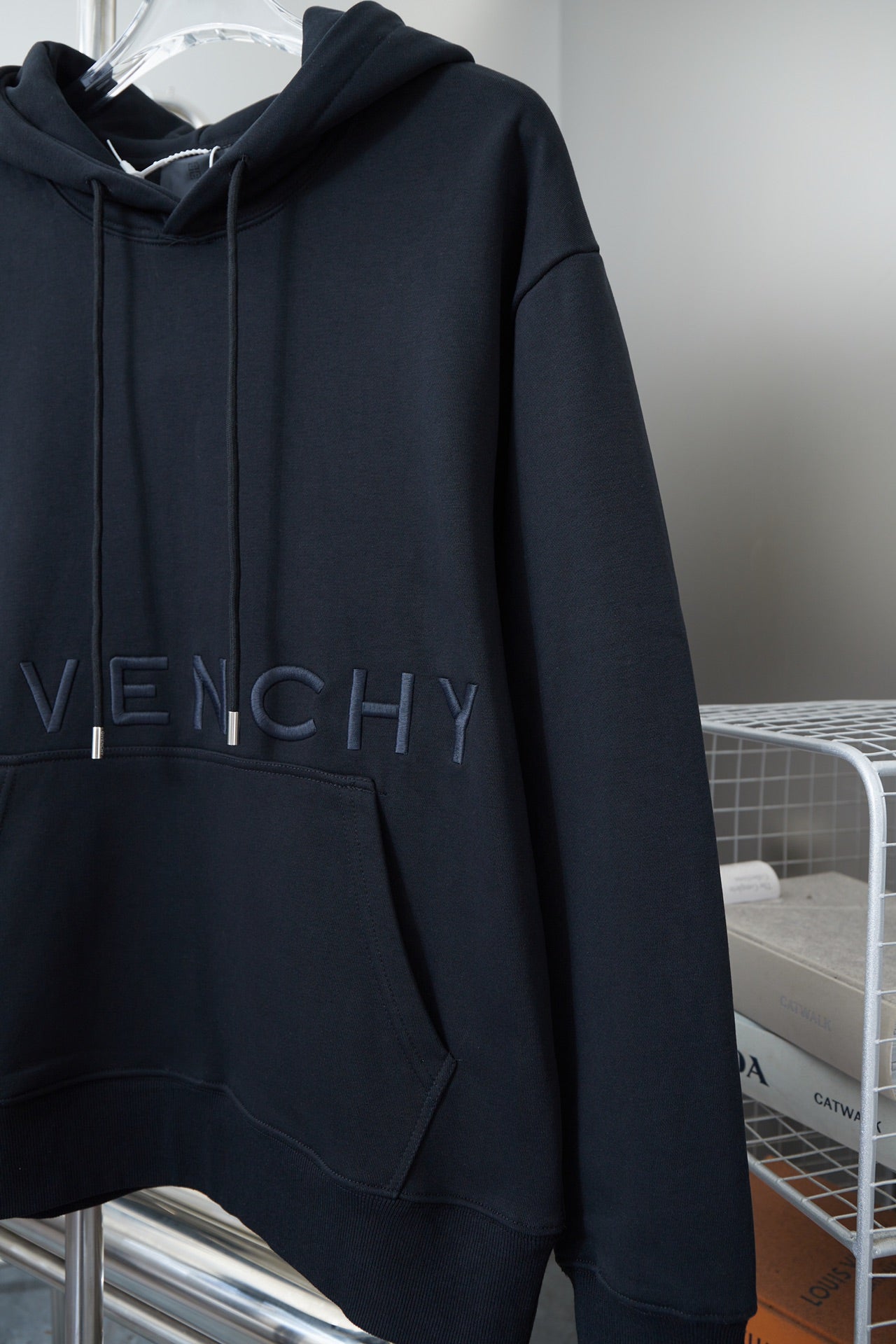 251008 New high-quality daily commuting hooded style