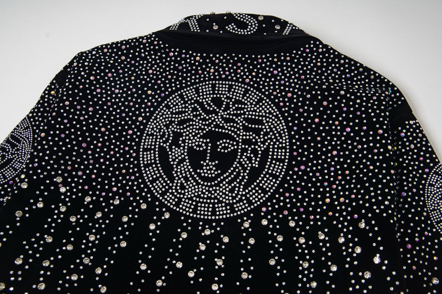 251008  new high-quality heavy-duty jacket with a full-body design featuring flash diamond craftsmanship