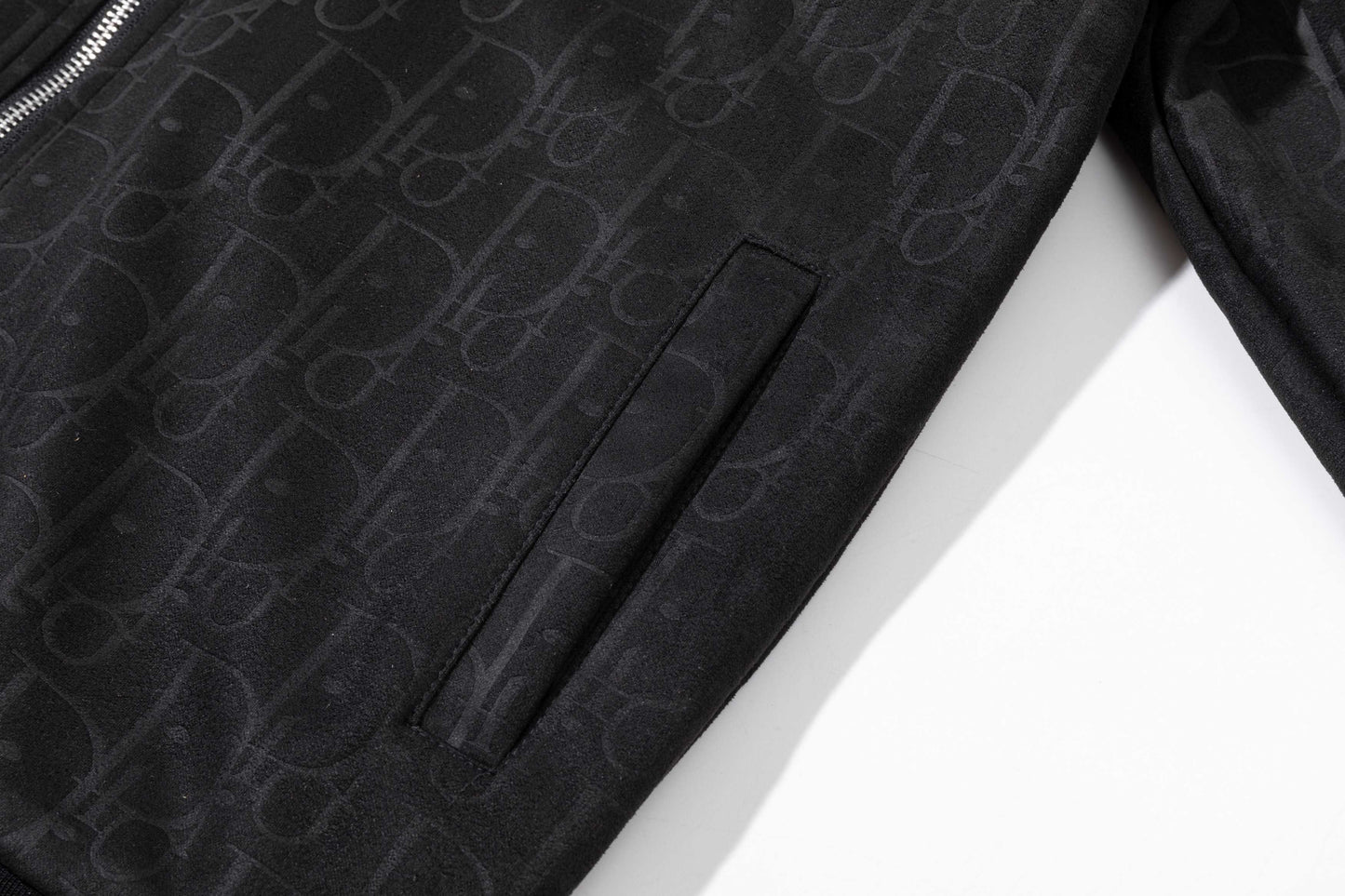 251008 New high-quality deerskin fleece hooded jacket with full embossed printing process