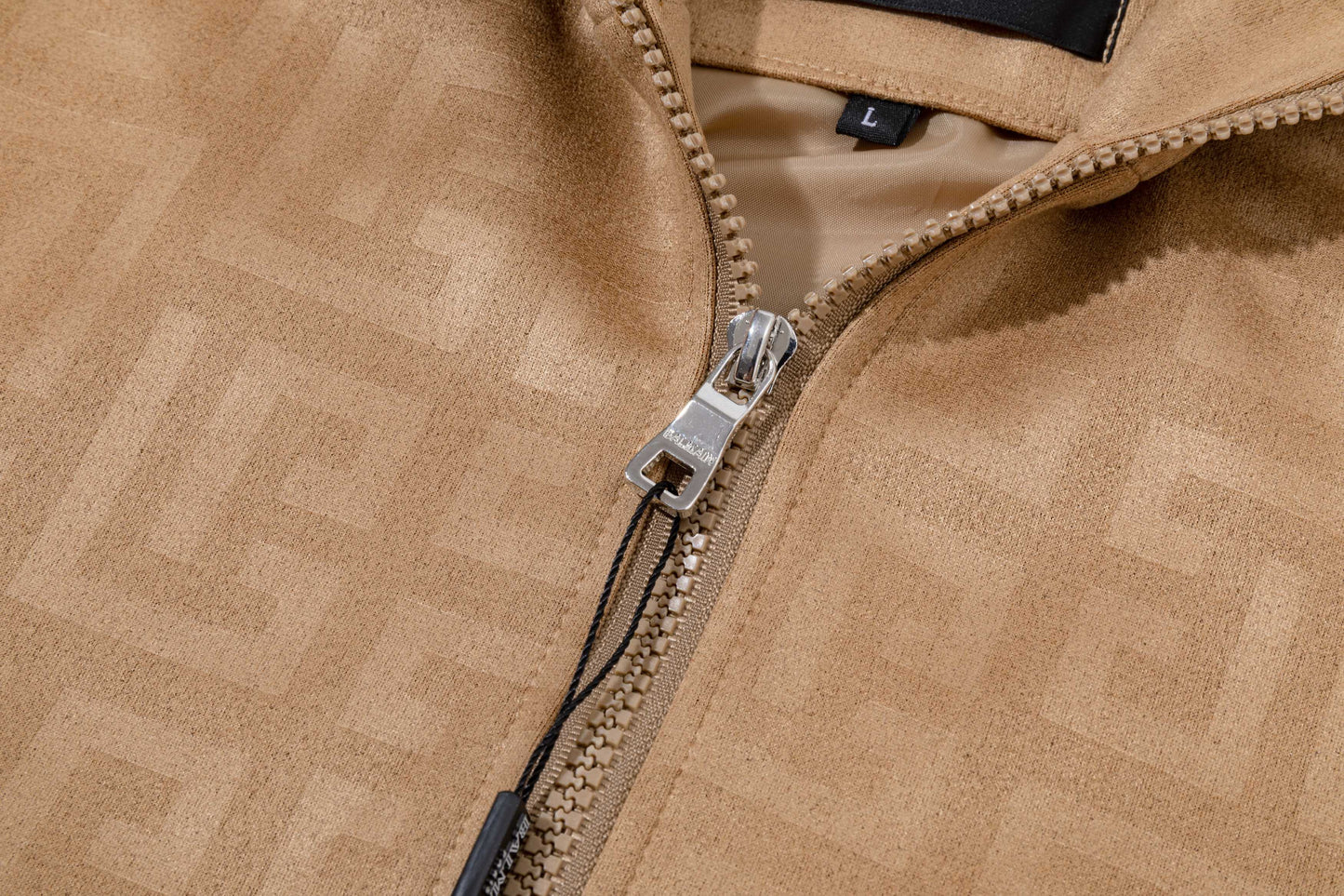 251008 New high-quality deerskin fleece hooded jacket with full embossed printing process