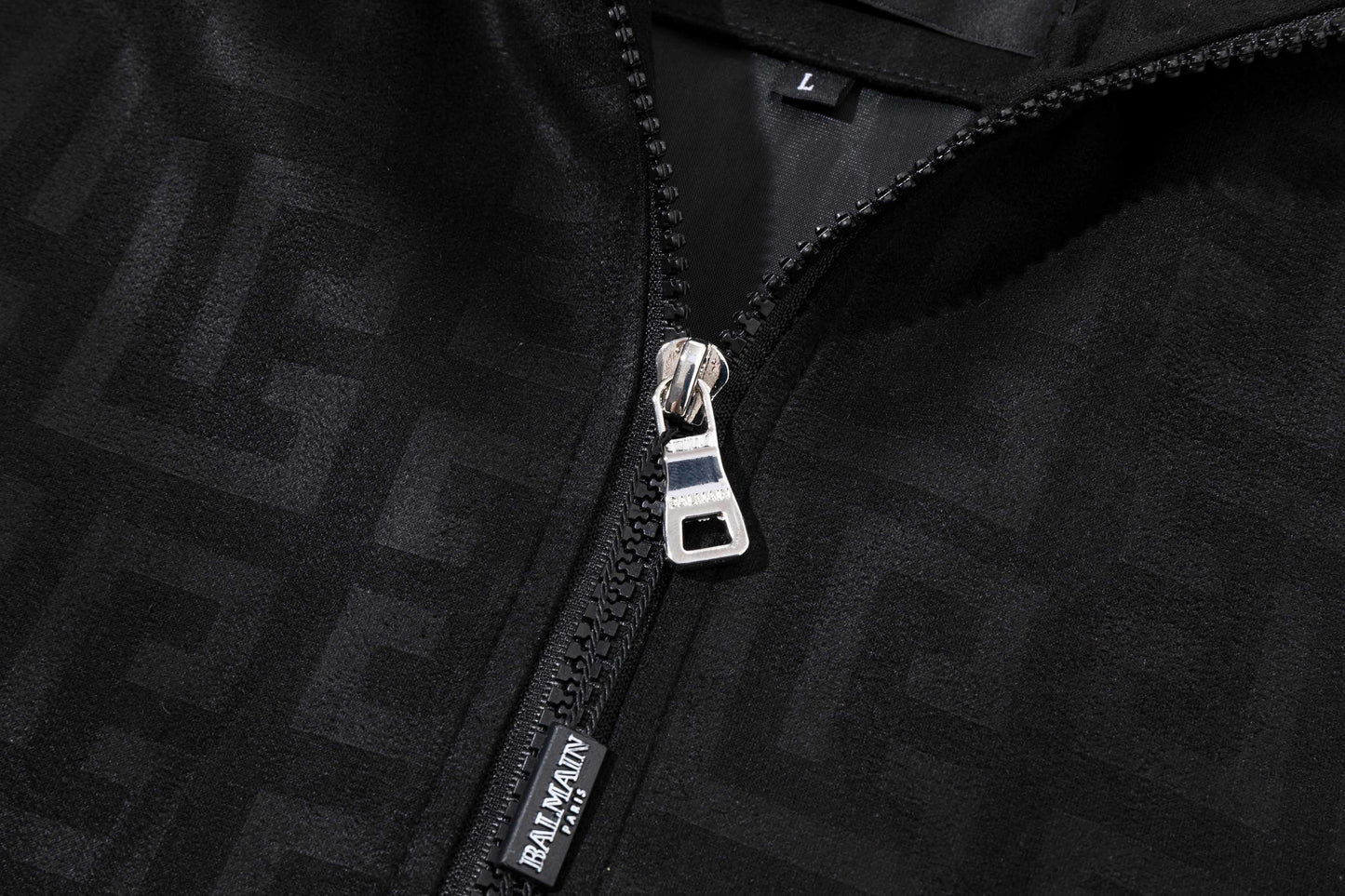251008 New high-quality deerskin fleece hooded jacket with full embossed printing process