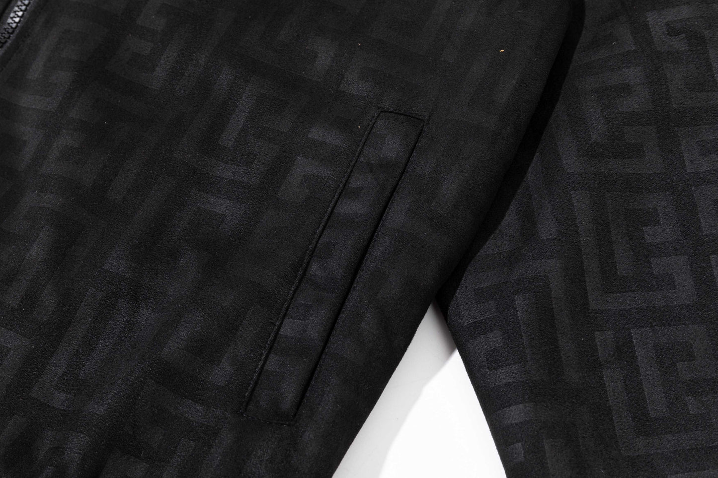 251008 New high-quality deerskin fleece hooded jacket with full embossed printing process