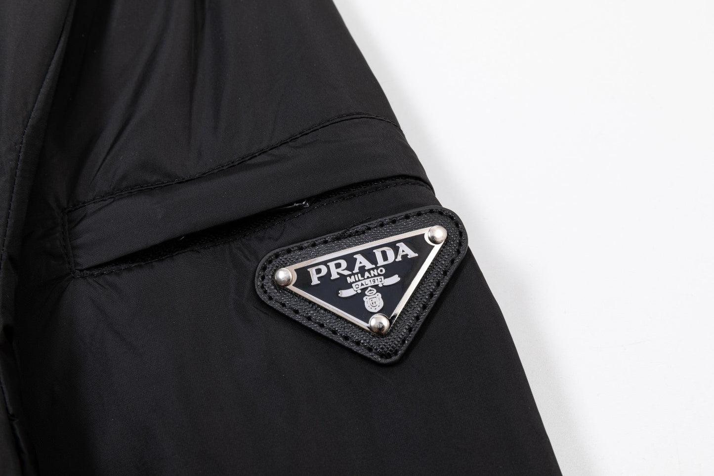 251008 New high-quality classic triangular label double-sided wearing jacket