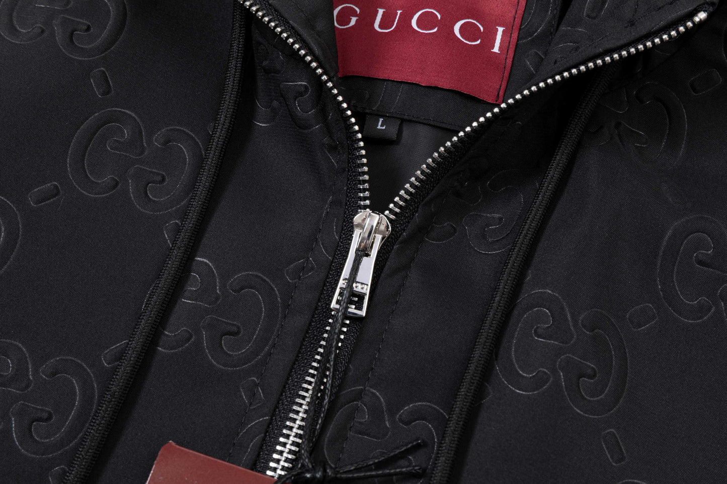 251008 new high-quality hooded jacket with a full print design