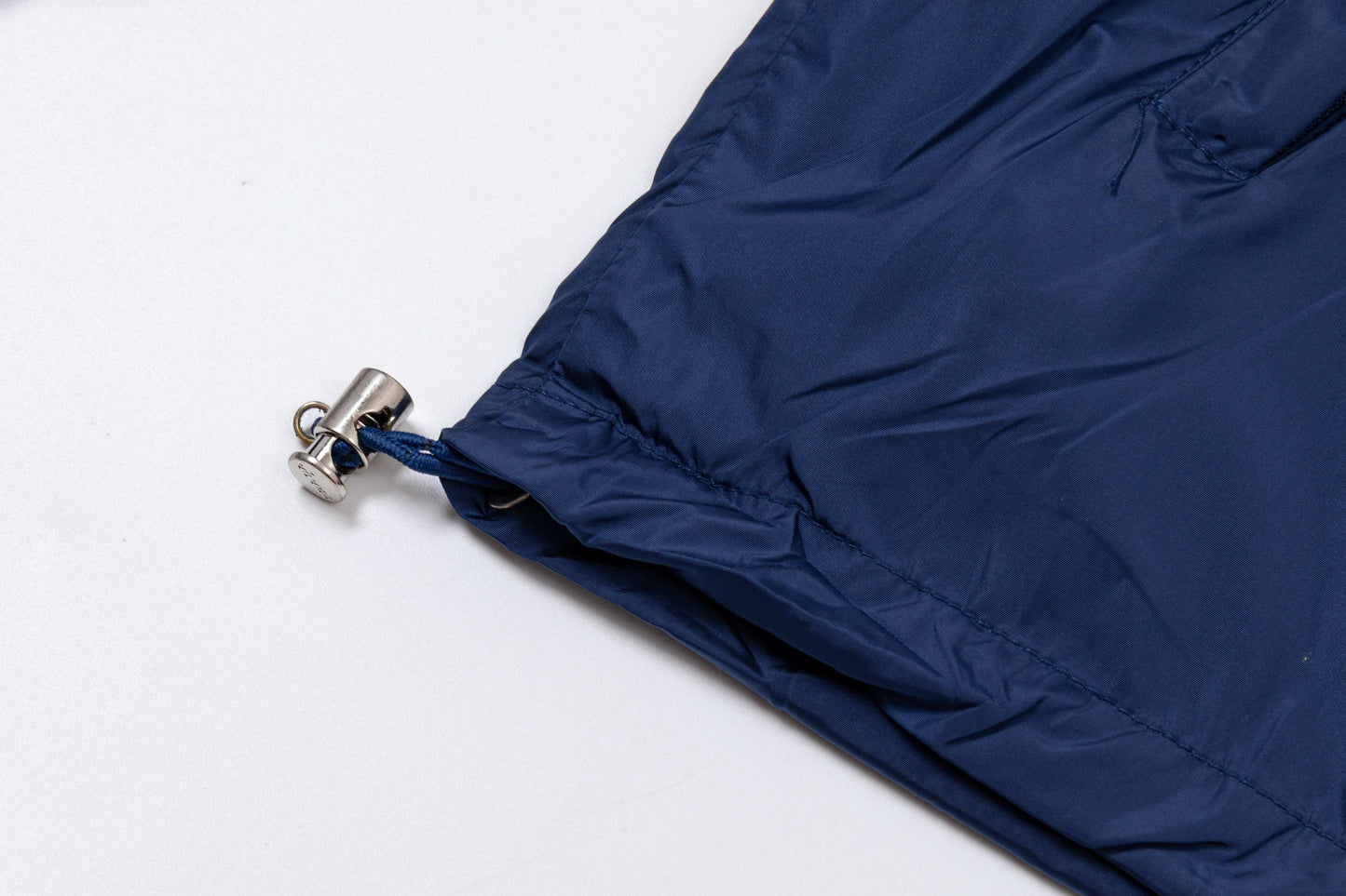 251008 New high-quality, simple style triangular label trench coat jacket