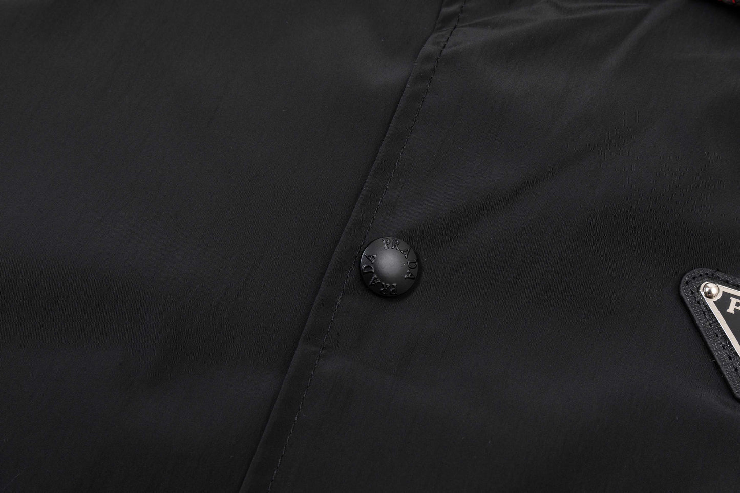 251008 New high-quality lapel triangular label windbreaker jacket