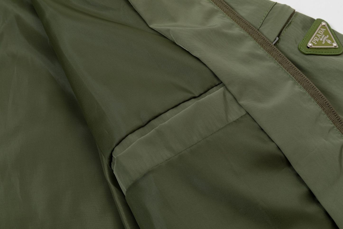 251008 New high-quality triangular leather hooded windbreaker jacket