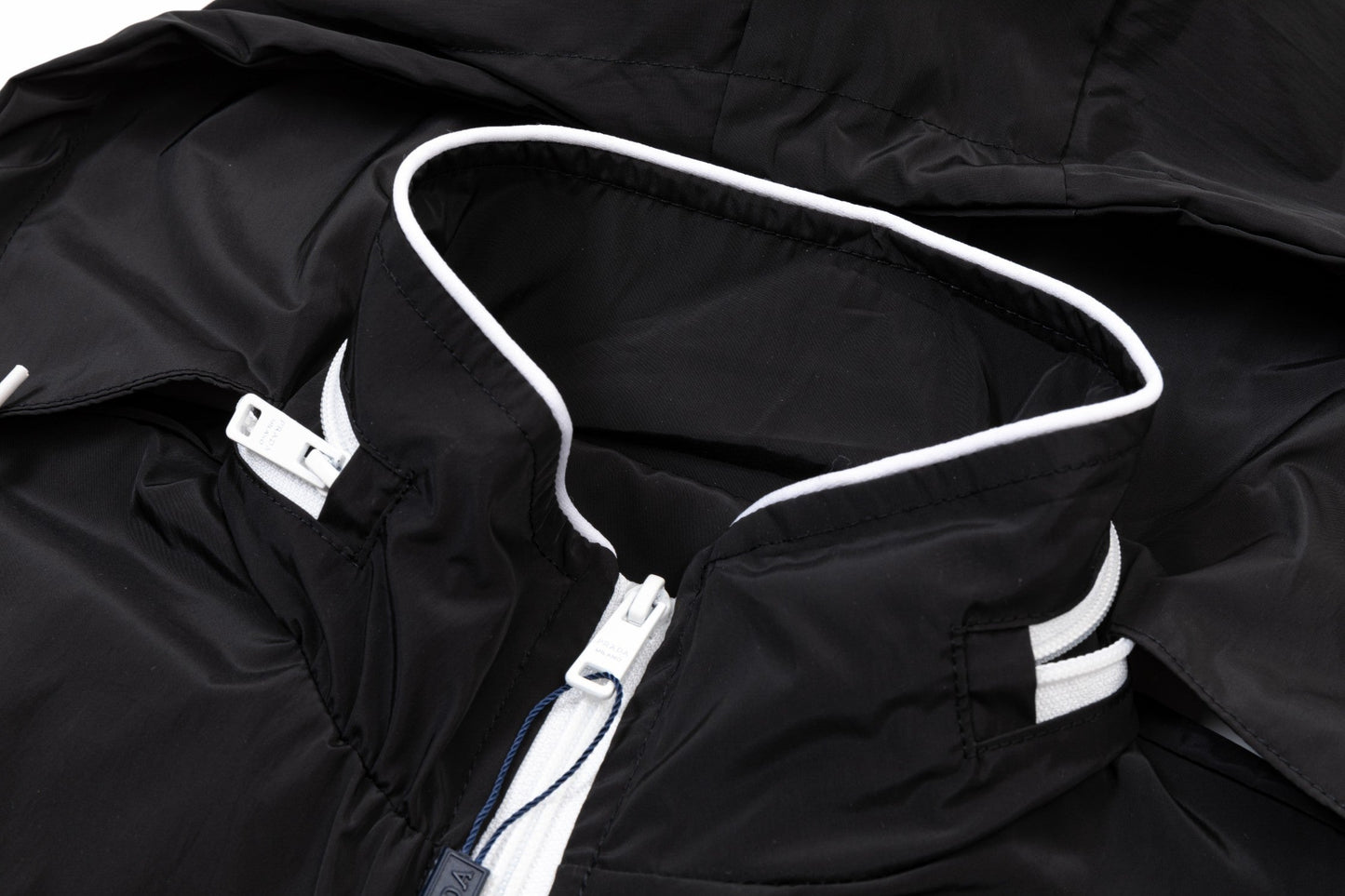 251008 new high-quality hooded trench jacket with a patchwork cap design