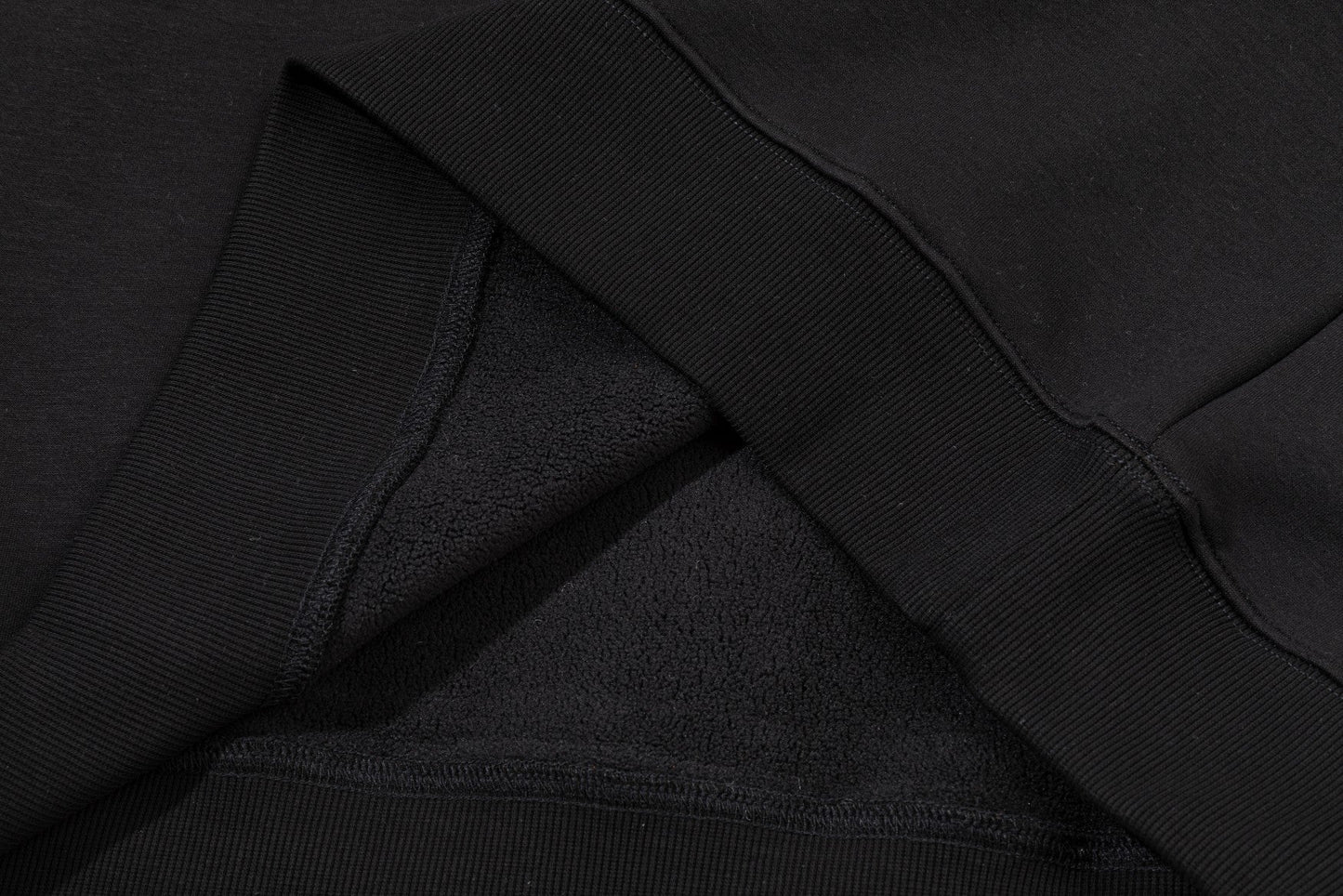 251014 A new high-quality fabric patchwork pocket round-neck sweatshirt