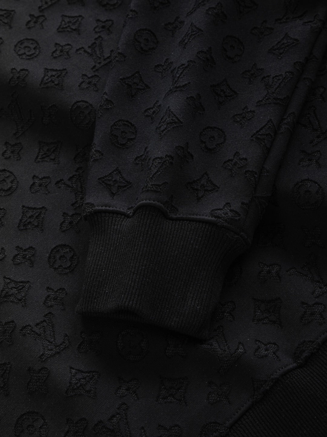 251014 A new high-quality full-body cut, embossed, letter-embroidered round-neck sweatshirt
