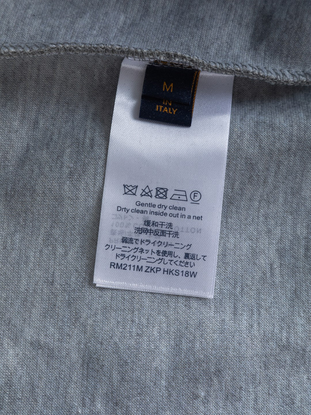 251014 A new high-quality full-body cut, embossed, letter-embroidered round-neck sweatshirt