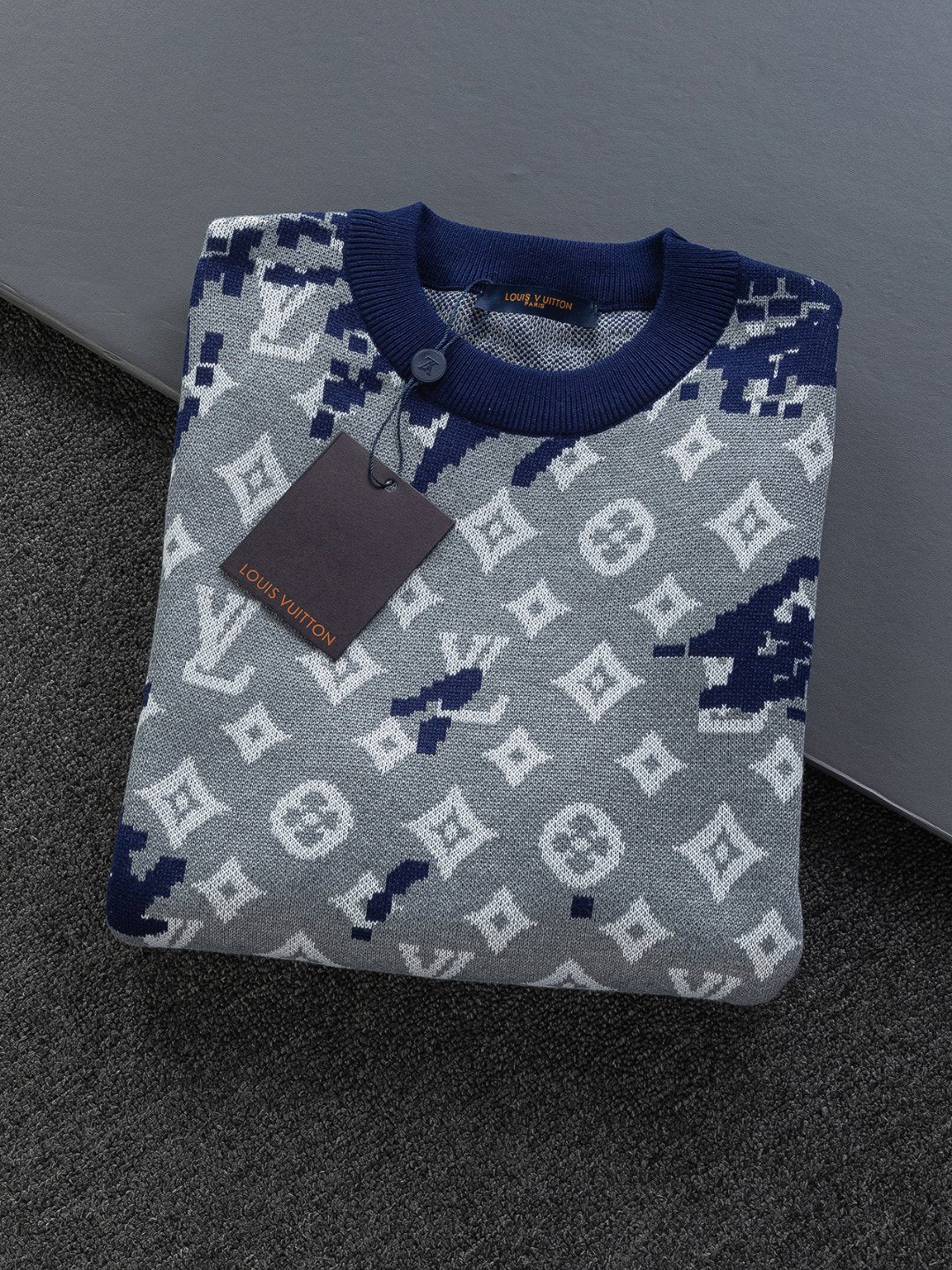 251014 A new high-quality jacquard full-printed graffiti letter round-neck sweatshirt