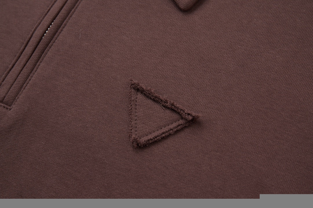 251014 A new high-quality chest triangular patchwork pullover with a lapel