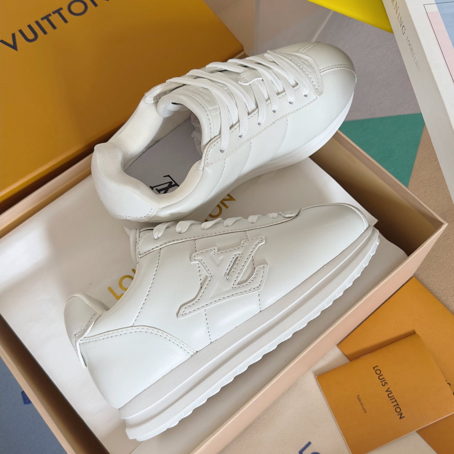 251014  New high-quality casual daily sports shoes