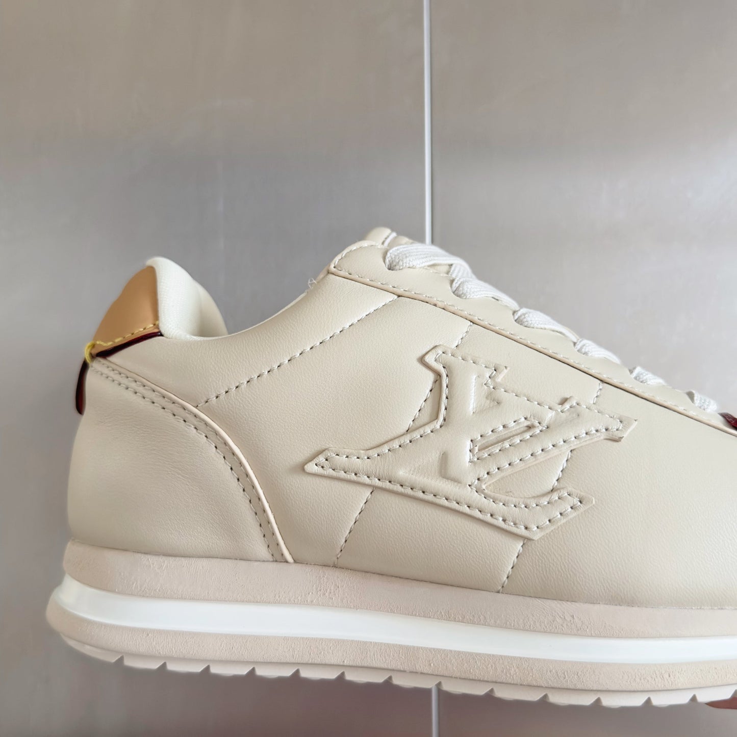 251014  New high-quality casual daily sports shoes