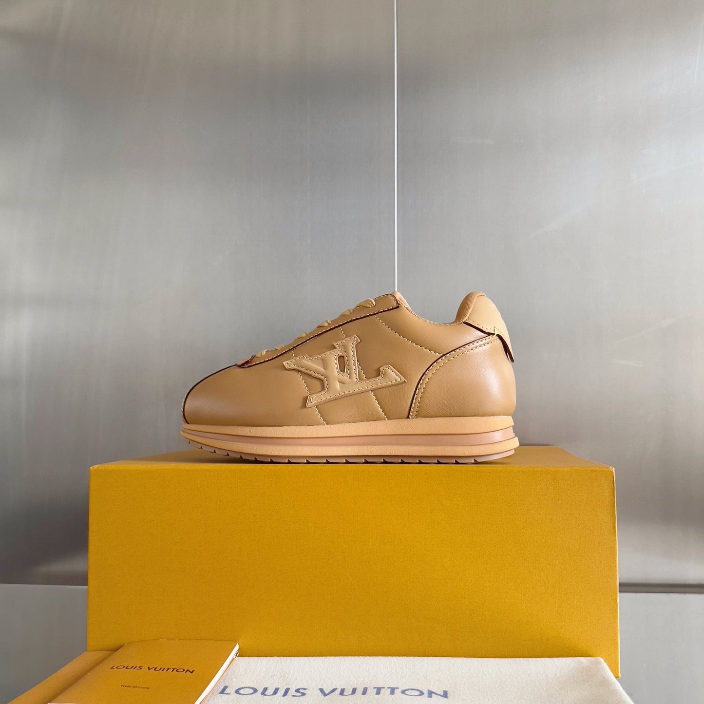 251014  New high-quality casual daily sports shoes