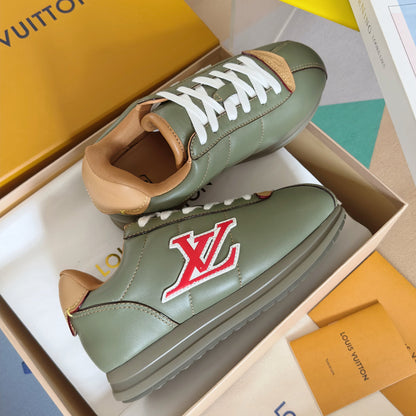 251014  New high-quality casual daily sports shoes